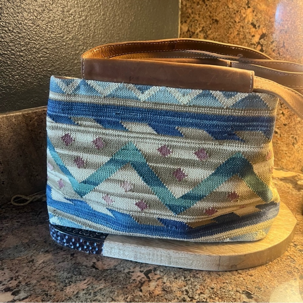 Kilim Woven Wool Carpet Bag Leather Accents India Boho Western Southwestern - Picture 2 of 6